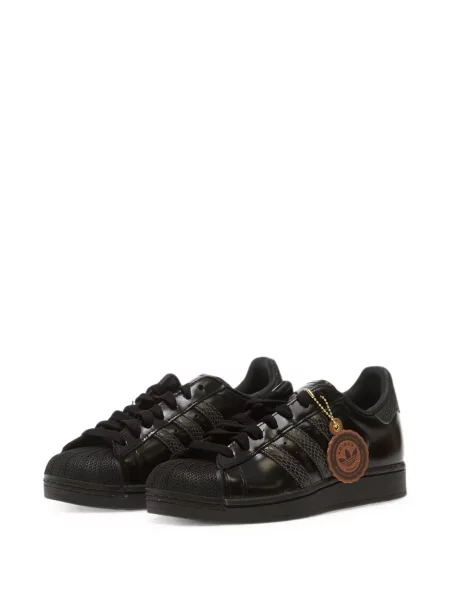 Sneakerși Adidas Superstar cu model floral negru