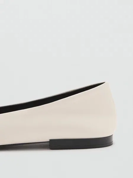 Кожаные балетки Mango белые