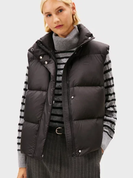 Пуховий жилет Tommy Hilfiger чорний