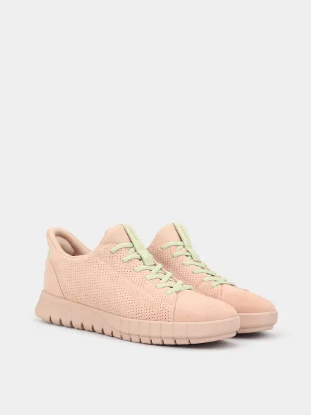 Замшевые повседневные кроссовки Geox бежевые