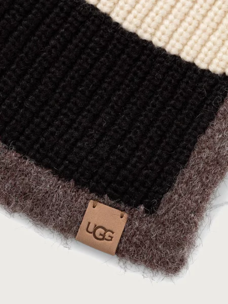 UGG капор