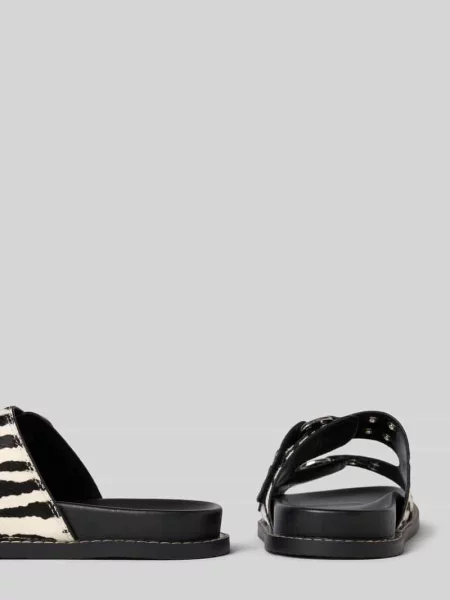 Klapki skórzane z zapięciem na rzep model ‘AGENT’ Steve Madden czarne