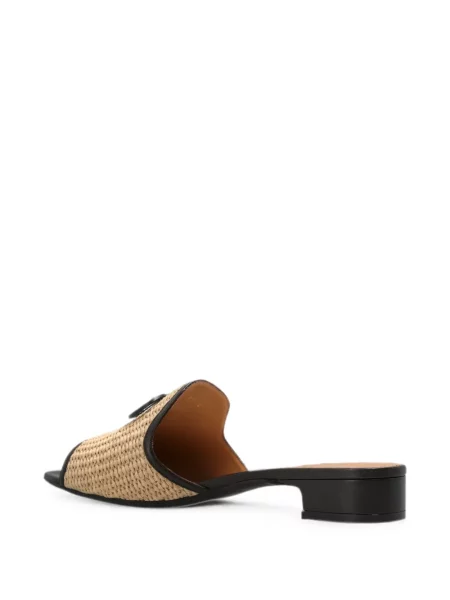 Sandale Ferragamo cu toc jos