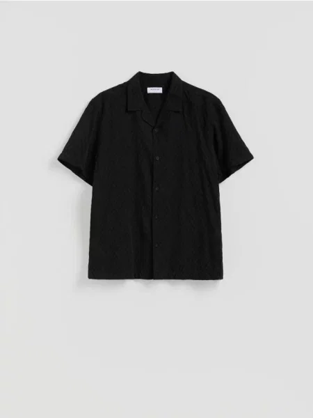 Reserved Cămașă regular fit cu model negru