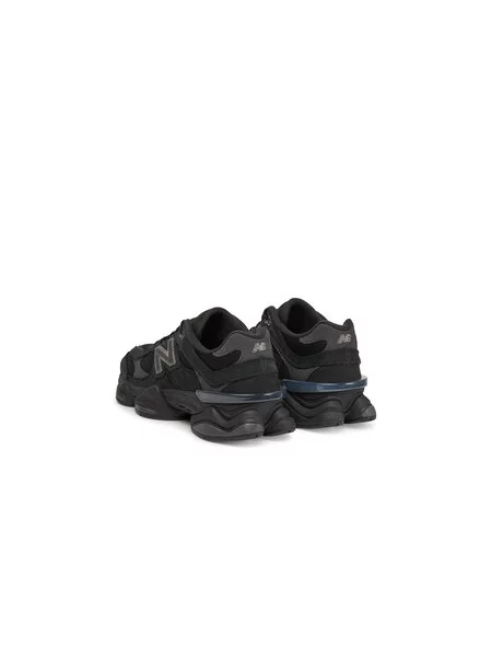 Sneakersy New Balance čierna