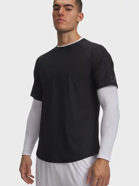 Футболка Under Armour чорна