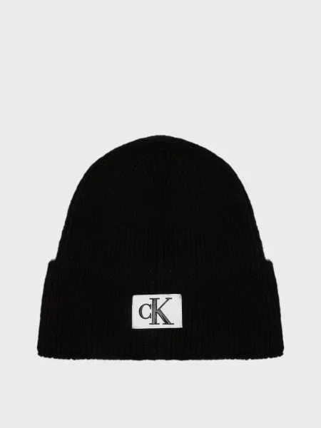 Шапка Calvin Klein Jeans чорна