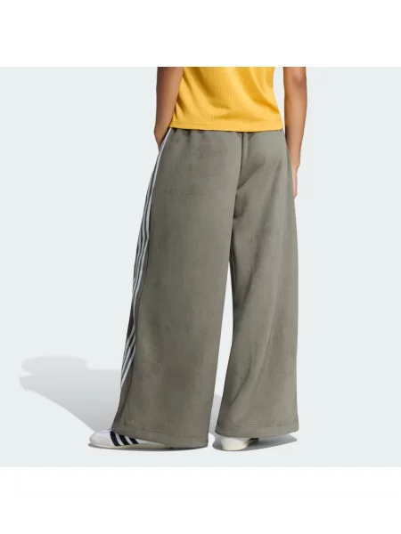 Semišové běžecké kalhoty Adidas olivový