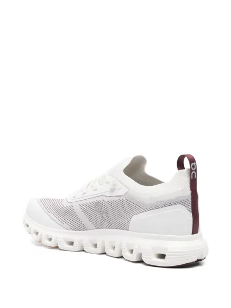 Sneakerși On cu șireturi din dantelă