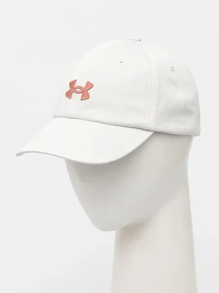 Шапка с козирка Under Armour бежово с апликация бяло