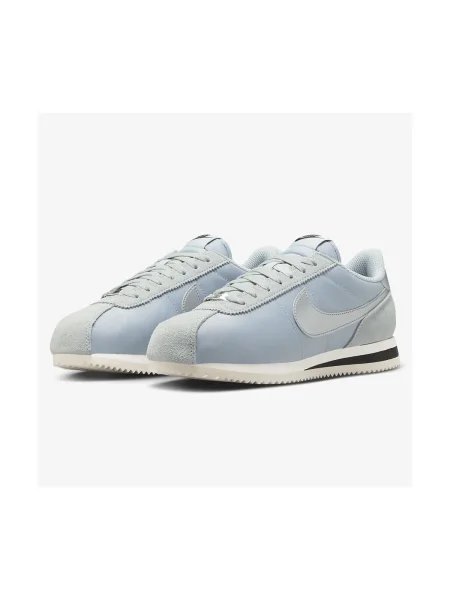 Pantofi Nike gri