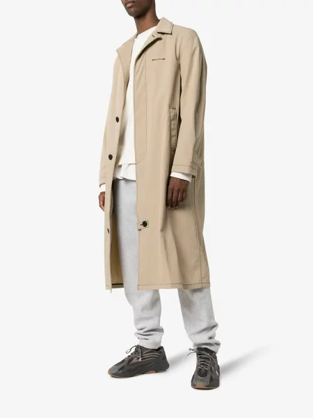 Sportbačiai Adidas Yeezy ruda