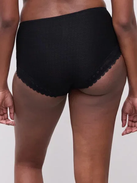 Nohavičky Chantelle SUBLIME čierna