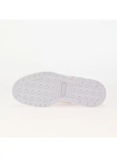 Полуотворени обувки Puma на платформе бяло