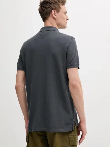 Bombažen polo Tommy Jeans siva