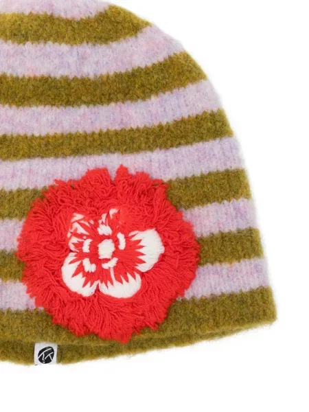 Căciulă Yanyan Knits cu model floral violet
