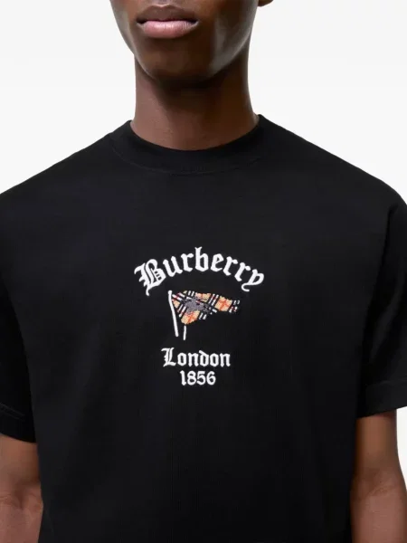 Tricou Burberry în carouri negru