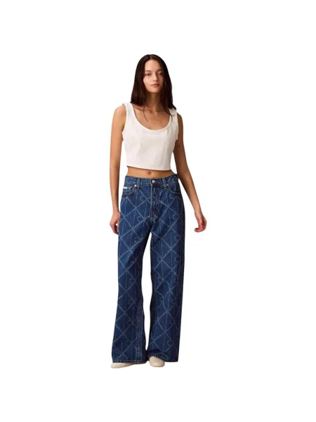 Boyfriend džínsy Calvin Klein Jeans s nízkym pásom modrá