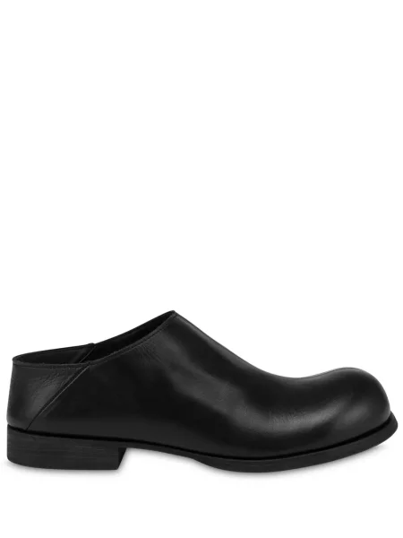 Pantofi loafer Moschino din piele slip-on negru