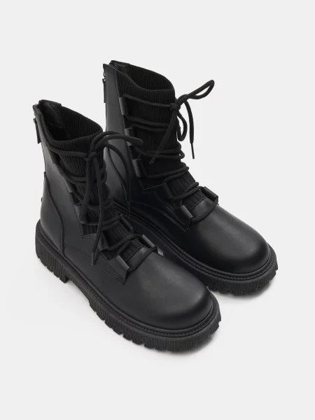 Кожаные ботинки Sinsay черные