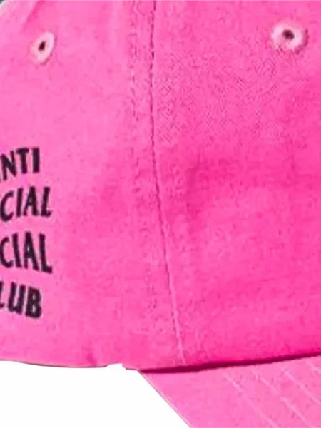 Κασκέτο Anti Social Social Club με σχέδιο ροζ