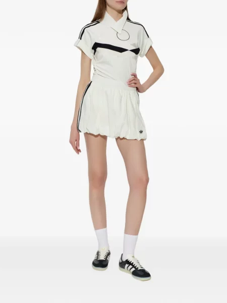 Top Adidas cu dungi cu broderie roșu