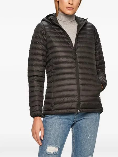 Geacă Helly Hansen cu glugă cu autograf negru