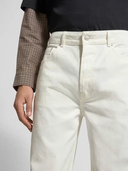 Jeans o prostym kroju w fasonie Officine Generale białe