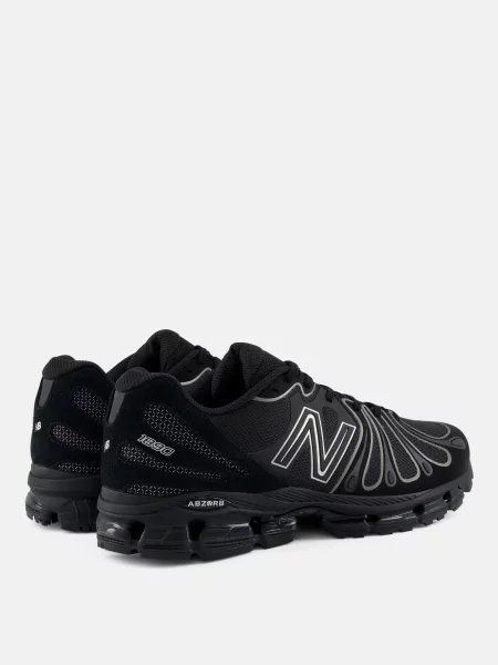 Кросівки New Balance чорні