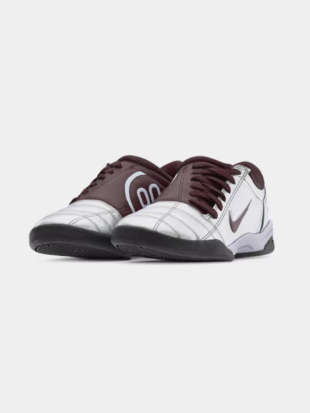 Nike Sportswear Nízke tenisky burgundská / strieborná
