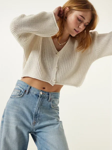 Happiness İstanbul Geacă tricotată crem