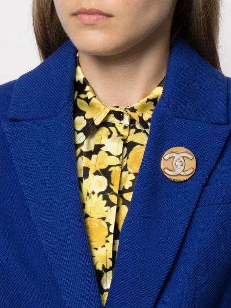 Brož Chanel Pre-owned zlatá