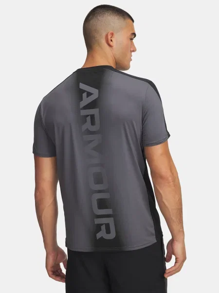 Tričko Under Armour čierna