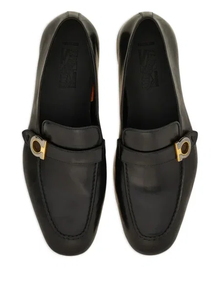 Pantofi loafer Ferragamo din piele negru