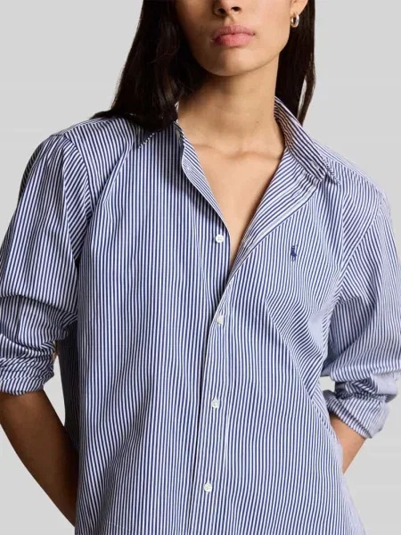 Bluzka koszulowa o krótkim pudełkowym kroju z wyhaftowanym logo Polo Ralph Lauren niebieska