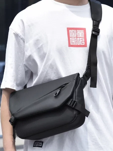 Сумка через плечо Royalbag черная