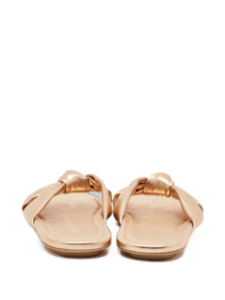 Sandale Stuart Weitzman fără toc