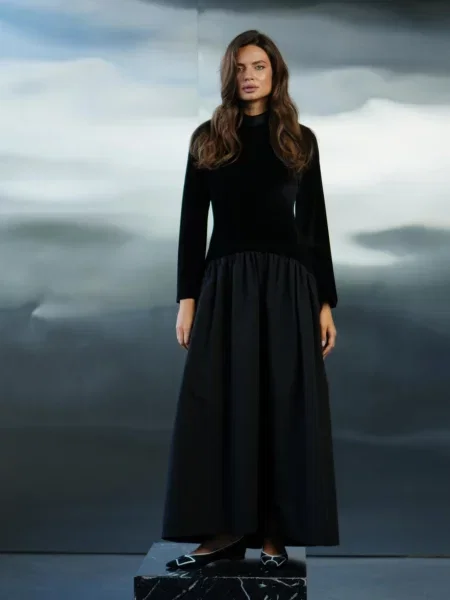 Велюрова Сукня максі Alnest чорний