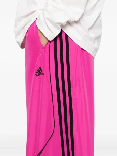 Sneakerși Adidas de catifea cord maro