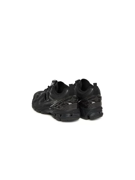 Superge New Balance W črna