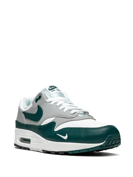 Sportbačiai Nike Air Max 1 balta