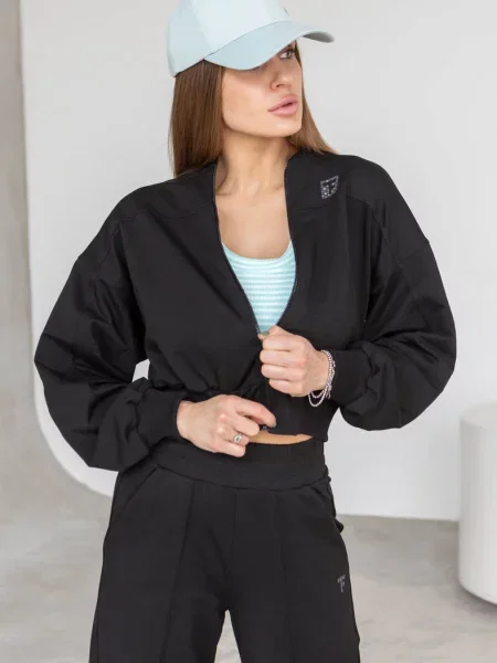 Бомбер чорний