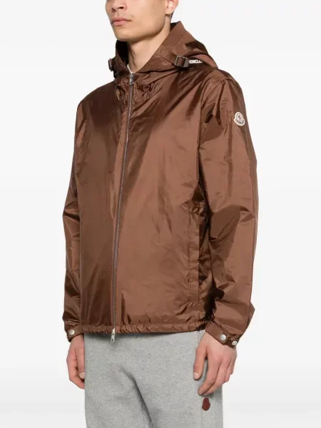 Geacă Moncler cu glugă maro