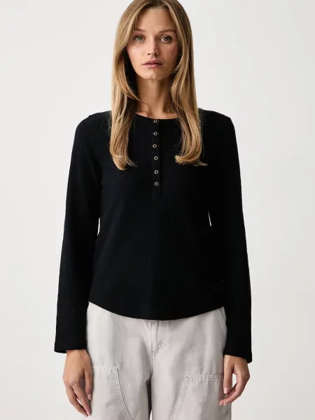 Levi's majica dugih rukava ženska s pamukom ROONEY WAFFLE HENLEY crna