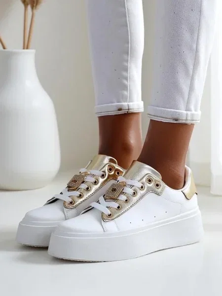 Sneakerși Resti alb