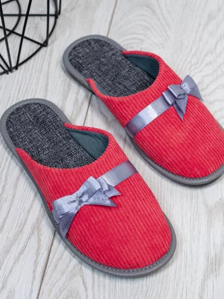 Тапочки Issa Plus красные