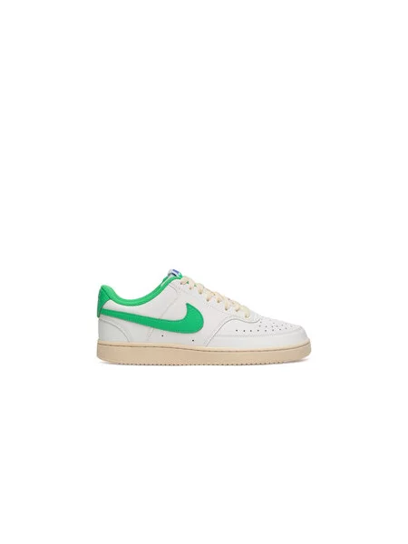 Sneakersy Nike bílé