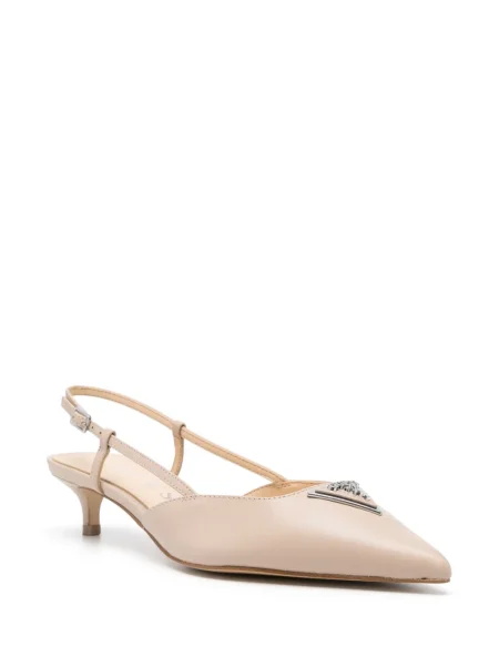 Pantofi cu toc Guess