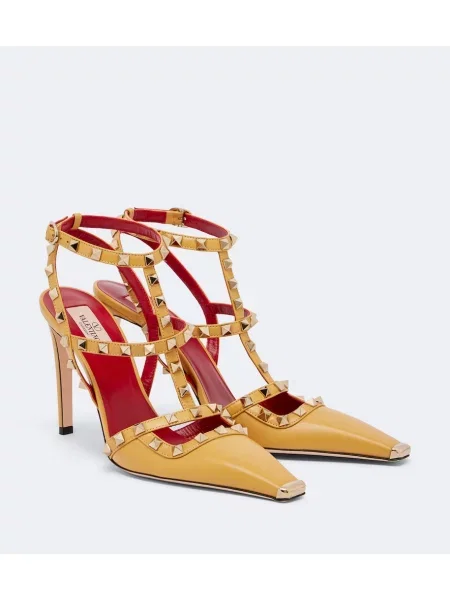 Pantofi cu toc Valentino Garavani din piele slingback galben