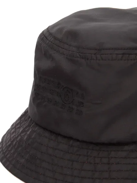 Pălărie Mm6 Maison Margiela cu broderie negru